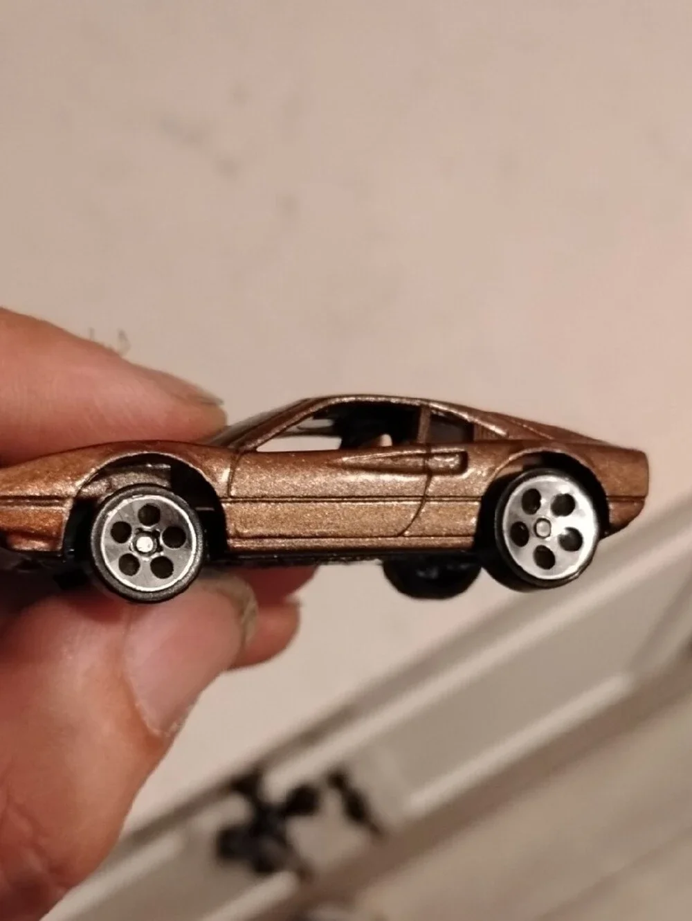 Racebait Ferrari 908 Bronze